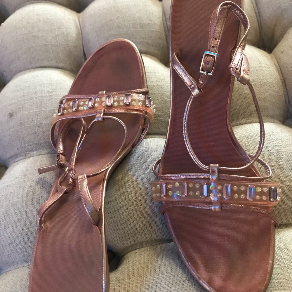 High heels with bling